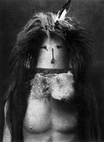 Navajo-Indianer verkleidet als Göttin Haschebaad von Edward Sheriff Curtis