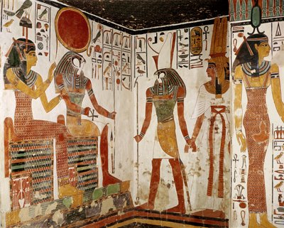 Nefertari wird von Horus vor den Gott Re-Horakhty gebracht, aus dem Grab von Nefertari, Neues Reich (Wandmalerei) von Egyptian 19th Dynasty