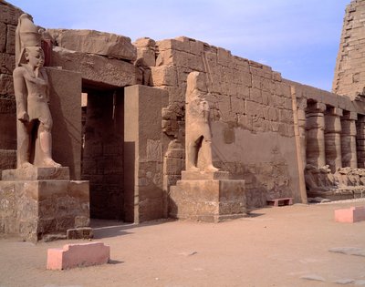 Ägyptische Antike: Ansicht des Tempels von Karnak. Ägypten von Egyptian Egyptian