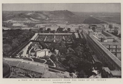 Ein Blick auf den Vatikanischen Garten von der Kuppel des Petersdoms von English Photographer