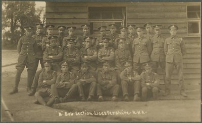 B-Unterabteilung, Leicestershire Royal Horse Artillery, im Trainingslager in Diss, 1914-18 von English Photographer