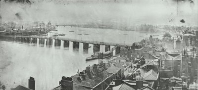 Battersea Bridge: Blick vom Chelsea Church Tower, 1875 von English Photographer