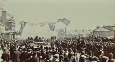Blackwall Tunnel: Zeremonie zur Eröffnung des Tunnels durch den Prinzen von Wales, später König Edward VII., und Prinzessin Alexandra, 1897 von English Photographer