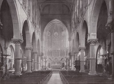 Kirche Unserer Lieben Frau der Siege, Kensington von English Photographer