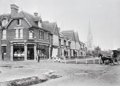 Ecke von Chase Side und Chase Green Avenue, um 1890 (s/w Foto) von English Photographer