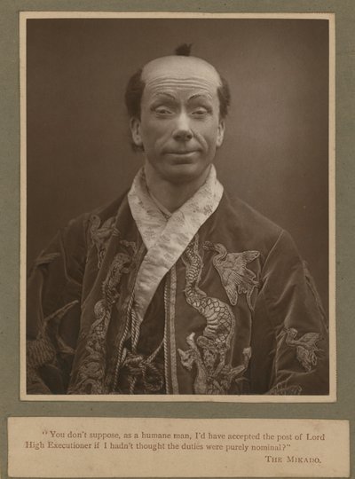 George Grossmith als Ko-Ko in The Mikado von English Photographer