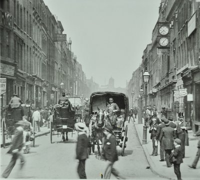 Hatton Garden: Blick nach Norden von Holborn Circus, London, 1895 von English Photographer
