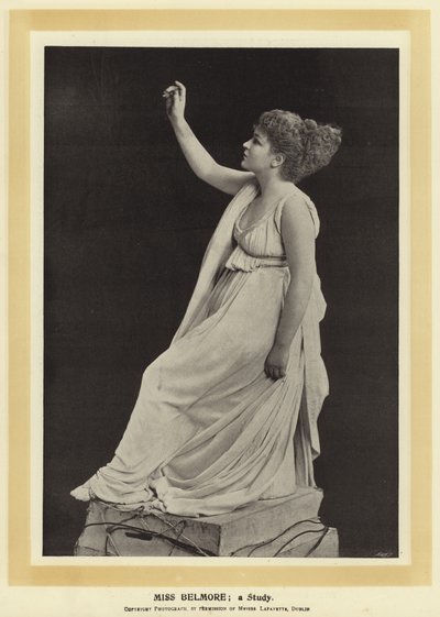 Miss Belmore: eine Studie von English Photographer