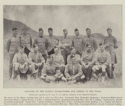Offiziere der Gordon Highlanders und andere im Feld von English Photographer