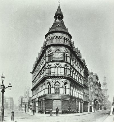 Queen Victoria Street, Mansion House Street Ecke von Poultry und Queen Victoria Street, London, 1880 von English Photographer