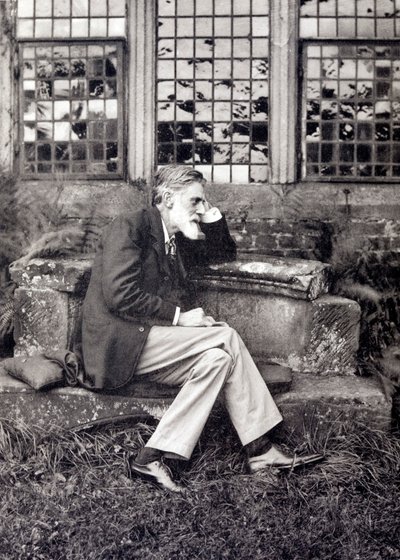 Robert Bridges, englischer Dichter von English Photographer
