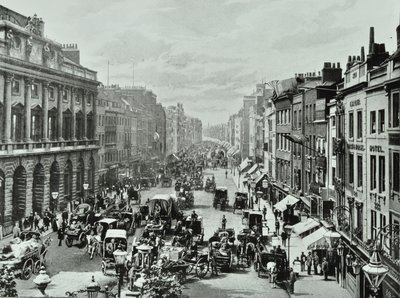 Somerset House, Strand, Westminster LB: Blick nach Westen von Saint Mary-le-Strand, 1895 von English Photographer