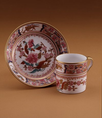 Chinesisch inspirierte Kaffeetasse und Untertasse, Spode, Staffordshire, ca. 1800 von English School