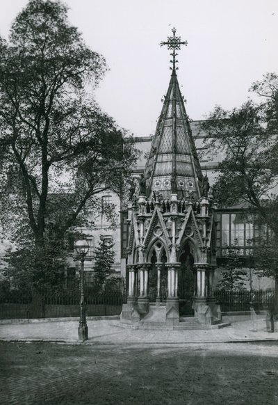 Das Buxton Memorial Trinkbrunnen, St. Margarets Westminster von English School