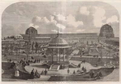 Ansicht des Internationalen Ausstellungsgebäudes von den Gartenbaugärten von English School