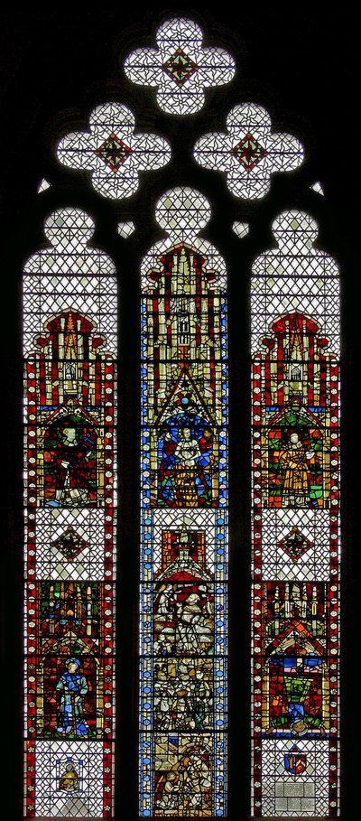 Fenster w32, Darstellung von St. Georg, St. Laurentius, St. Stephanus, St. Cuthbert, St. Peter, St. Anna, St. Joachim von English School