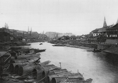 Tzeliutsing, Szechuan, Das Industriegebiet der Salzbrunnen von Ernst Boerschmann
