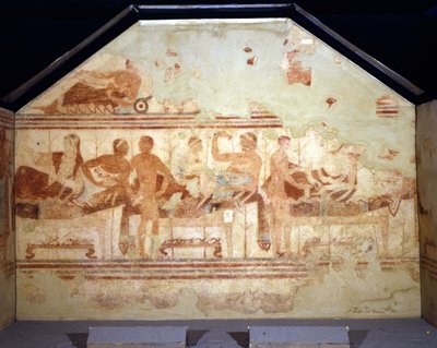 Bankettszene. Fresko an der Wand des etruskischen Grabes namens „Grab des Bootes“ (della nave). Tarquinia 470-400 v. Chr. von Etruscan