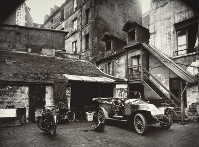 Hof, Rue De Valence von Eugène Atget