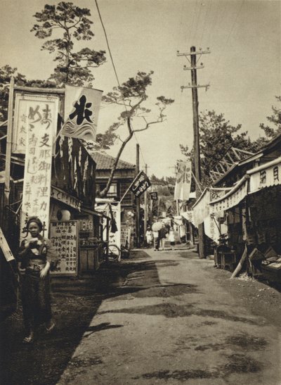 Japan, Auf der heiligen Insel Enoshima von European Photographer