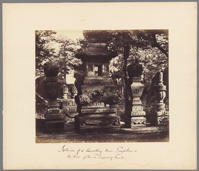 Innenraum des Grabes am Depot bei Peking von Felice Beato