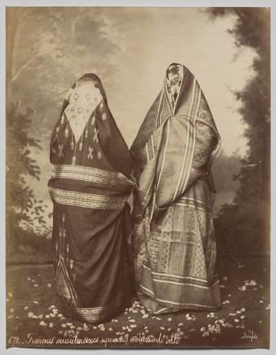 Syrische muslimische Frauen in Beirut, Stadttracht von Félix Bonfils