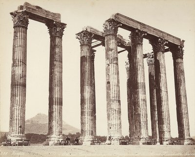 Das Olympeion oder der Tempel des Olympischen Zeus auf der Akropolis, Athen von Félix Bonfils