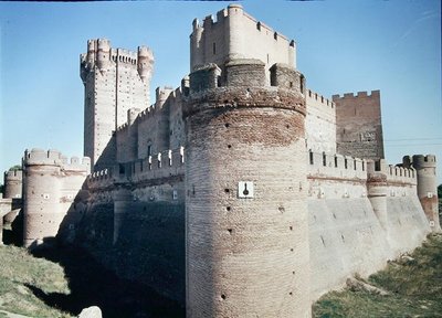 Blick auf das Castillo de la Mota, erbaut für Juan II. im Jahr 1440 von Fernando de Carreno