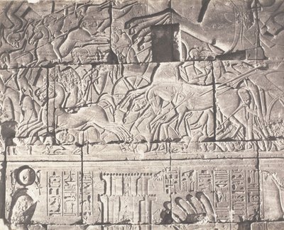 Karnak Theben, Umfassungsmauer des Palastes - Details der Skulpturen am Punkt O, 1851-52, gedruckt 1853-54 von Félix Teynard