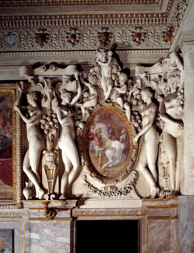 Architektur: Detail des Raumes von Anne de Pisseleu, Herzogin von Étampes von Francesco Primaticcio