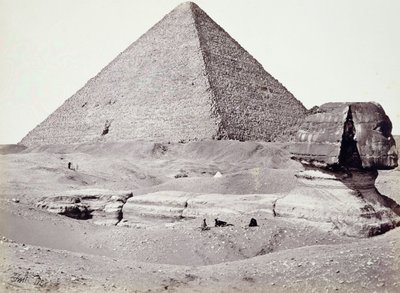 Die Große Pyramide, mit der Sphinx im Vordergrund, El-Geezah von Francis Frith