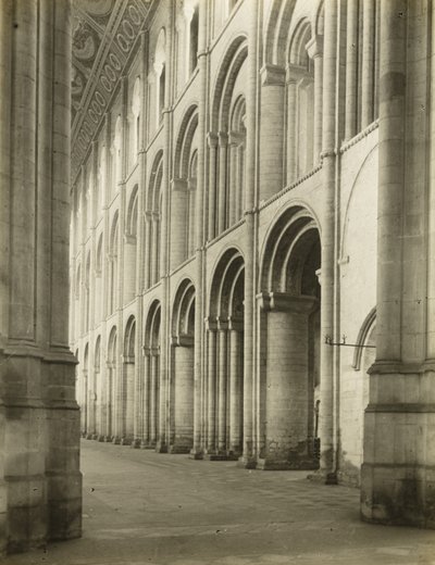 Ely-Kathedrale: Kirchenschiff unter dem Westturm von Frederick H. Evans