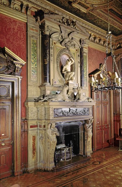 Kamin in einem Salon im Hotel de Paiva von French Photographer