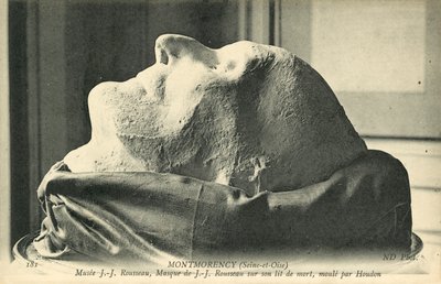 Totenmaske von Jean-Jacques Rousseau, geformt von Houdon von French Photographer