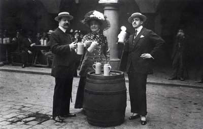 Madeleine Lemaire (1845-1928) und Reynaldo Hahn (1875-1947) von French Photographer