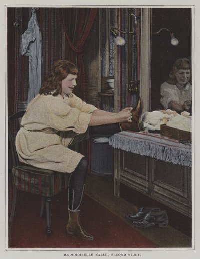 Mademoiselle Salle, zweite Solistin, in ihrer Garderobe von French Photographer