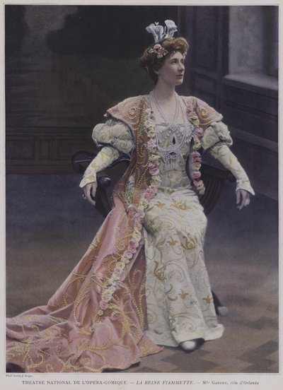 Mary Garden als Orlanda in La Reine Fiammette von French Photographer
