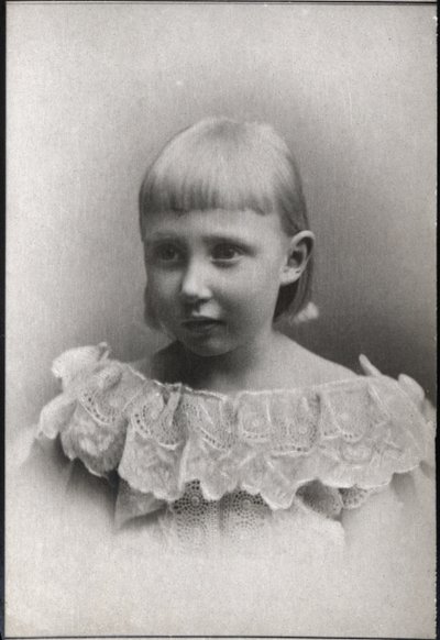 Porträt von Prinzessin Dagmar von Dänemark und Island (1890-1961) von French Photographer