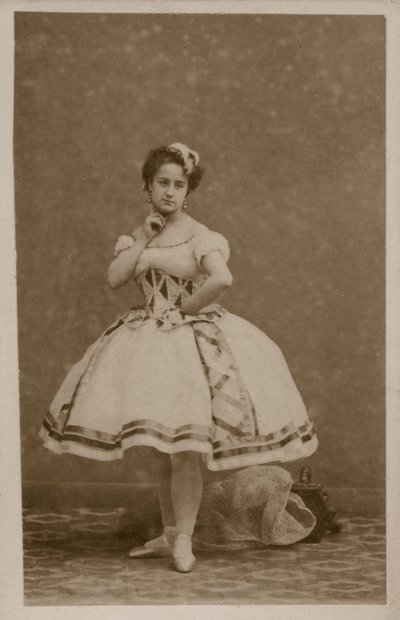 Porträt einer Tänzerin von French Photographer