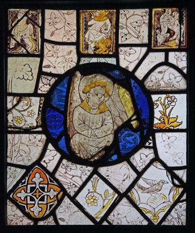 Grisaille mit Grotesken und einem Engel aus der Normandie von French School
