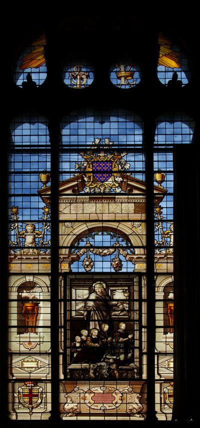 Darstellung des Südfensters in der Kapelle im Schloss Chantilly von French School