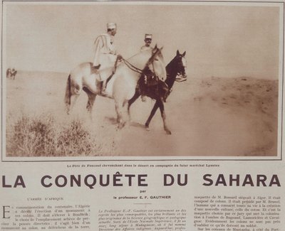 Pater Charles de Foucauld (1858-1916) reitet in der Wüste mit dem zukünftigen Marschall Hubert Lyautey (1854-1934) - in „Vu“, Dez 1929 von French School