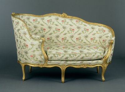 Louis XV geschnitzte vergoldete Veilleuse, ca. 1750 von French School