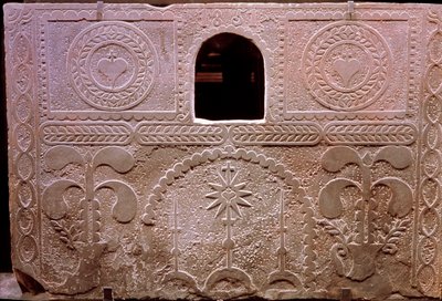 Bauernkaminplatte. Aus Westfrankreich. 18. Jahrhundert. Nationalmuseum für Volkskunst und Traditionen von French School