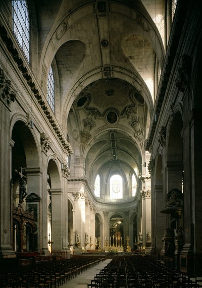 Ansicht des Kirchenschiffs in Richtung Chor, erbaut zwischen 1646-1780 von French School