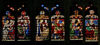 Fenster w132, Verkündigung, Geburt Christi: Maria Cleophas mit St. Jakobus dem Geringeren: Maria Salome mit St. Johannes: St. Anna mit der Jungfrau als Dreifaltigkeit von French School