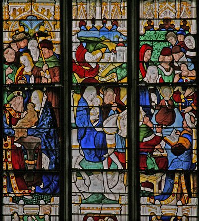 Fenster w2, das die Flucht nach Ägypten, im Tempel mit Simeon, Christus mit den Doktoren im Tempel darstellt von French School