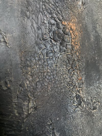 Dunkle gebrochene Textur von Gabriela Aleksandra Szuba