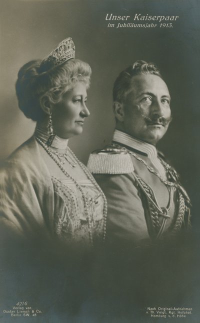 Kaiser Wilhelm II. und Kaiserin Augusta Victoria von Deutschland in ihrem Silberjubiläumsjahr von German Photographer