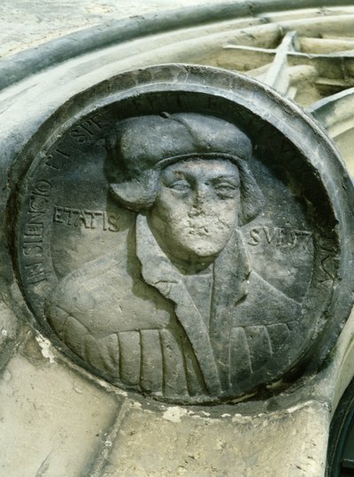 Martin Luther im Alter von 57 Jahren mit der Lutherrose, 16. Jahrhundert von German School